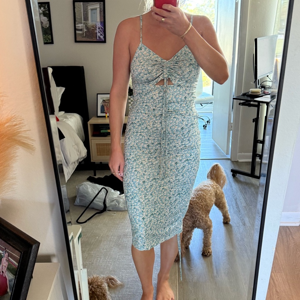 Light Blue Floral Ruched Midi Dress